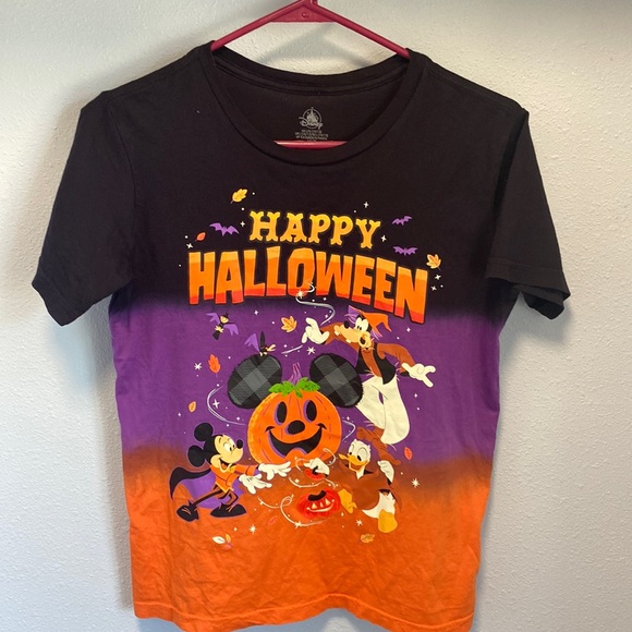 Disney Halloween tee shirt